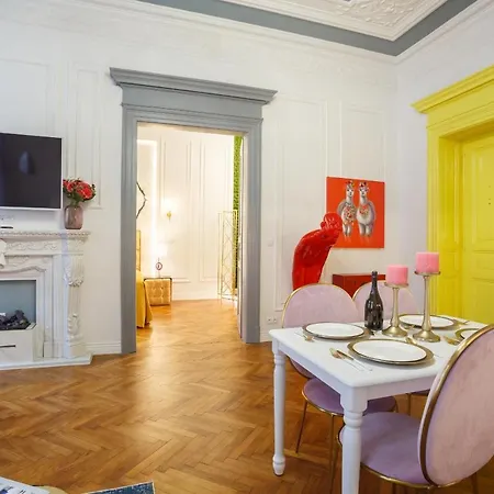 Palace By Main Station - President Apartment