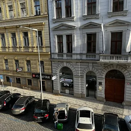 Palace By Main Station - President Apartment Prague