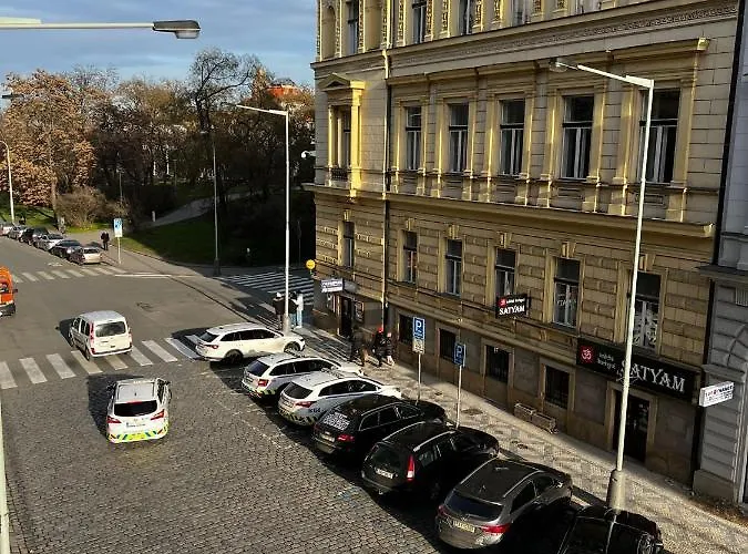 Palace By Main Station - President * Πράγα